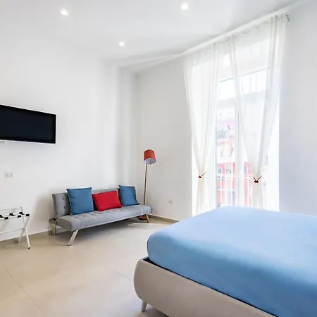 Montesanto Ventidue 3* Naples
