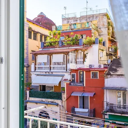 Montesanto Ventidue 3* Naples